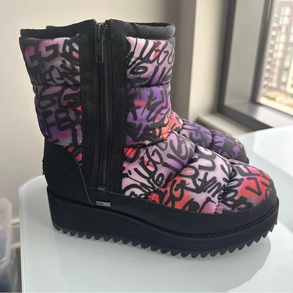 Ugg Ridge Graffiti Pop platform wedge boots size 7 - Picture 3 of 7